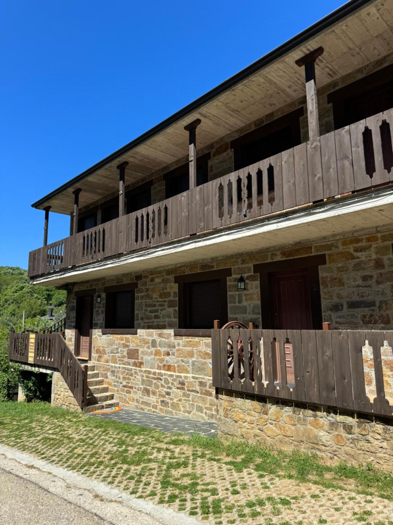 Apartamentos Sanabria Galende Екстериор снимка