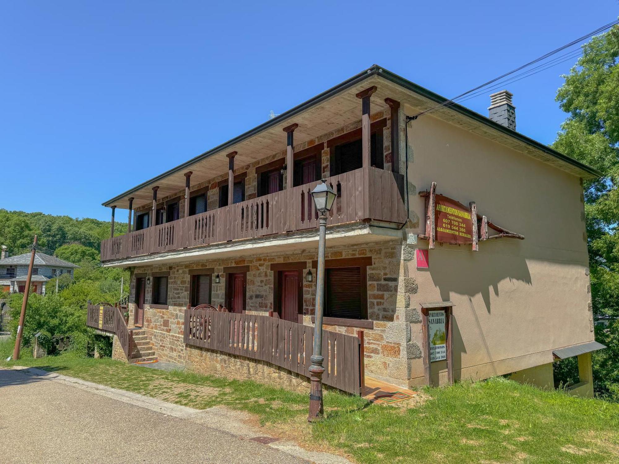 Apartamentos Sanabria Galende Екстериор снимка